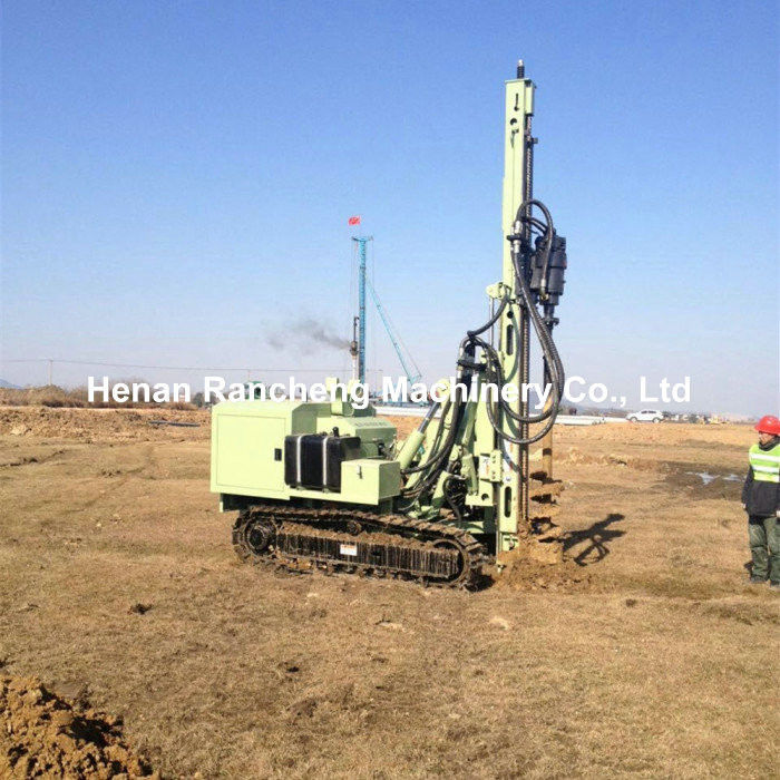 84kW 태양 전력 스파일 드라이버 장비 20 - 100m 구멍 깊이 90 - 300mm 구멍 디아