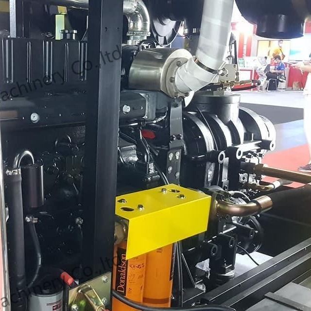 25bar 1107cfm 디젤 스크루 공기 압축기 400hp 유차이