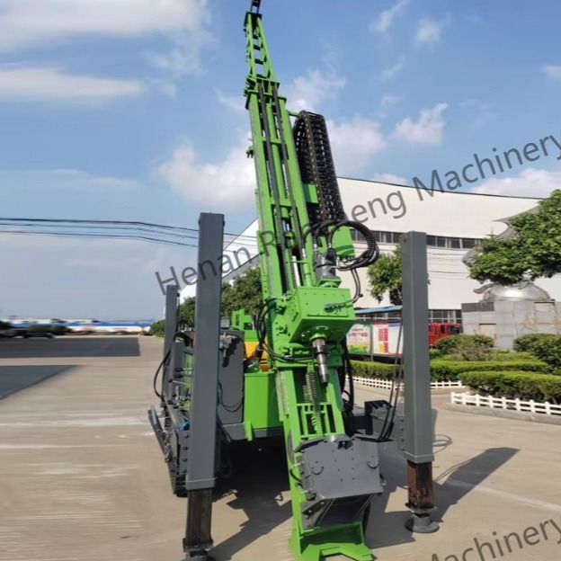 수압 핵 굴착 리그 RCJ1600C 154KW 커밍스 엔진과 함께 굴착 깊이가 1400-1800m