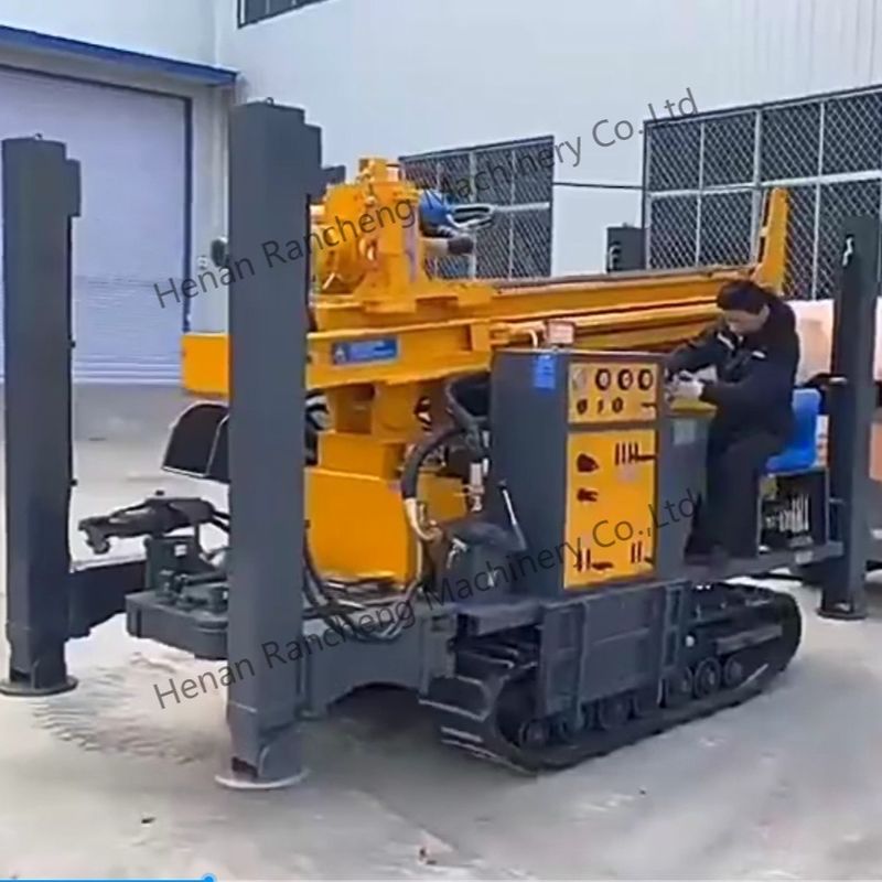 350m 굴착 깊이 고무 뚜라미 트랙 물 우물 굴착 리그 Pneumatic Rubber Crawler Drilling Rig